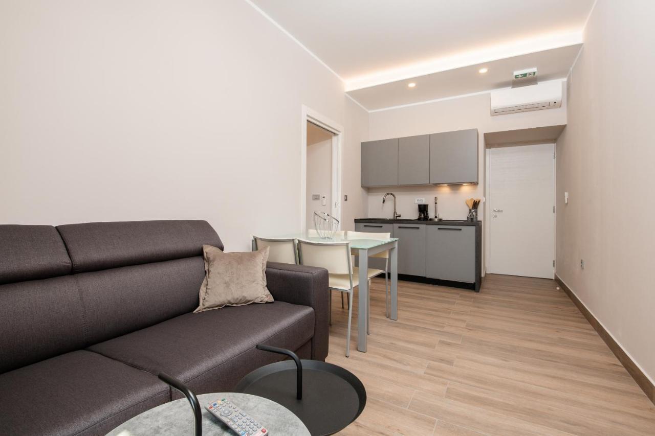 רייקה Deluxe Apartments & Rooms Revis מראה חיצוני תמונה